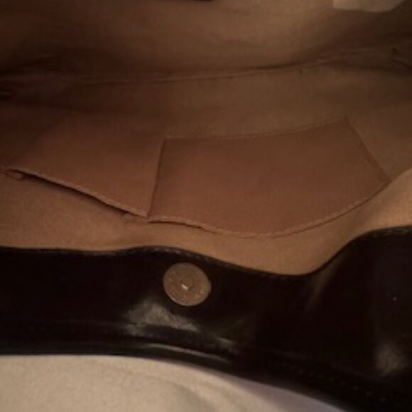 Beautiful handbag bought in Spain layers of colors of greens - Picture 4 of 4